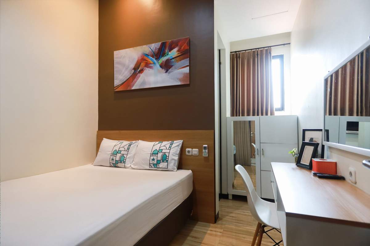 Foto Rukita Unit Phoenix Residence Dukuh Kupang Surabaya