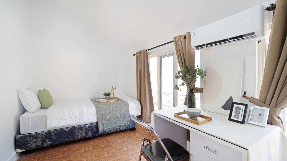 https://images.rukita.co/buildings/building/6ee64b68-310.jpg