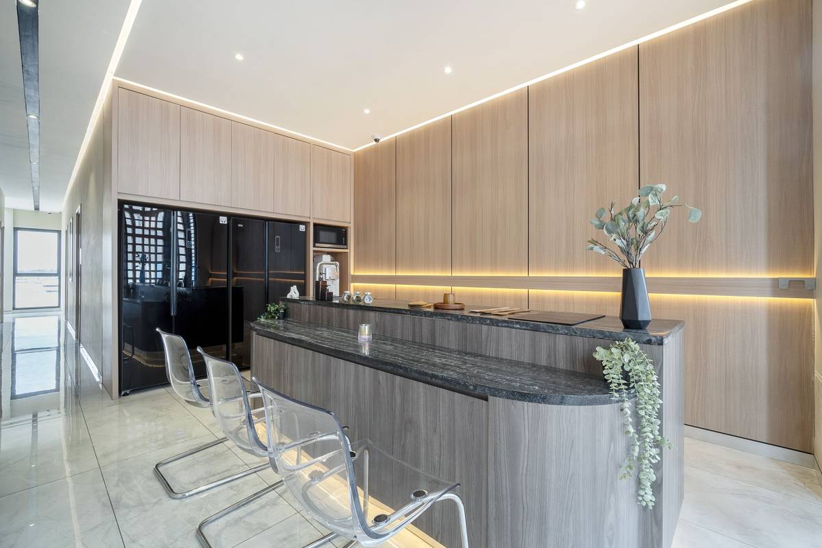 https://images.rukita.co/buildings/building/6f3f41bc-4016-4d68-ada0-df522b88b65d.jpg