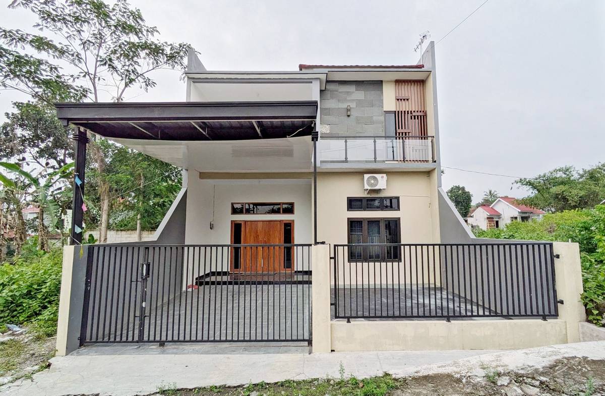 https://images.rukita.co/buildings/building/6f7fa70a-4e2.jpg