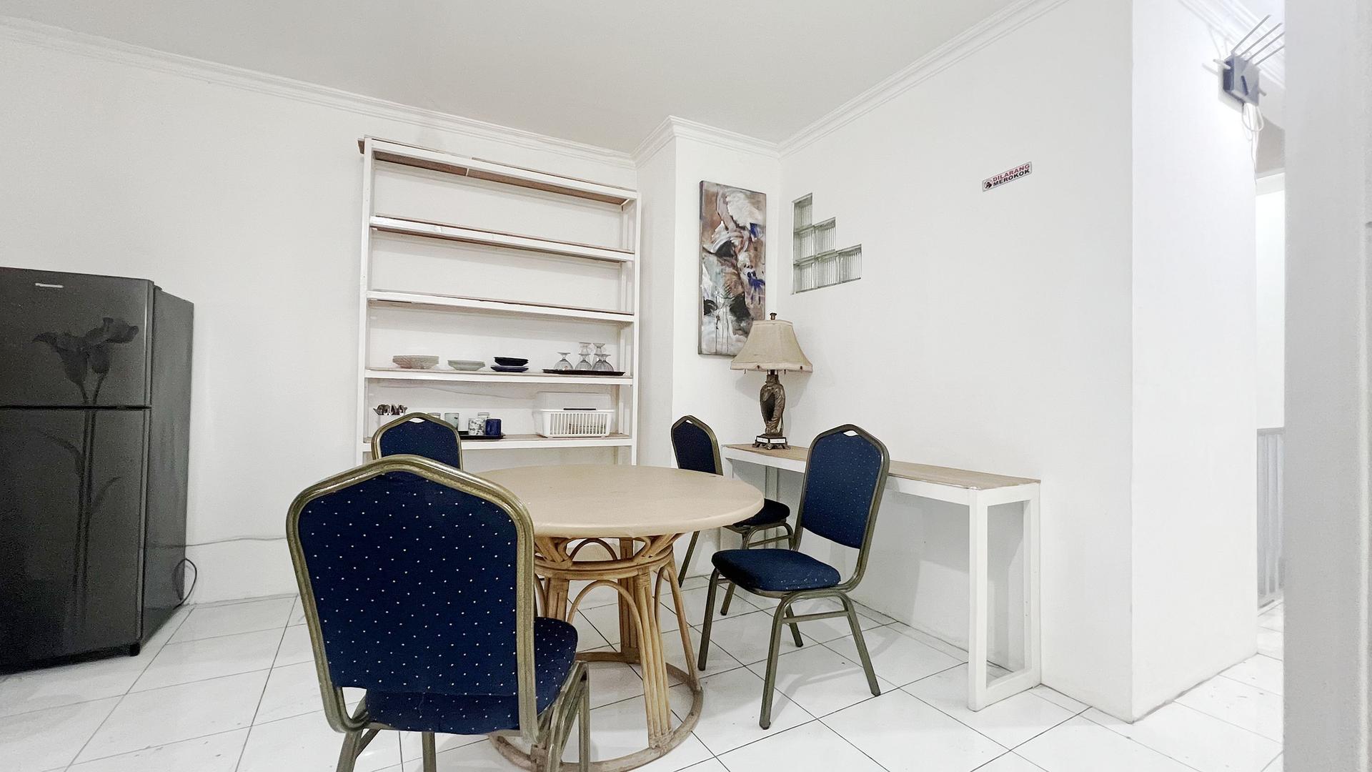 https://images.rukita.co/buildings/building/710f2b37-225.jpg