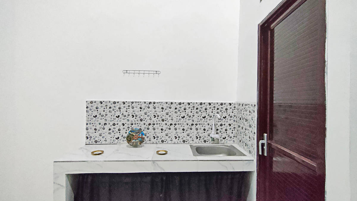 https://images.rukita.co/buildings/building/723be537-4ee.jpg