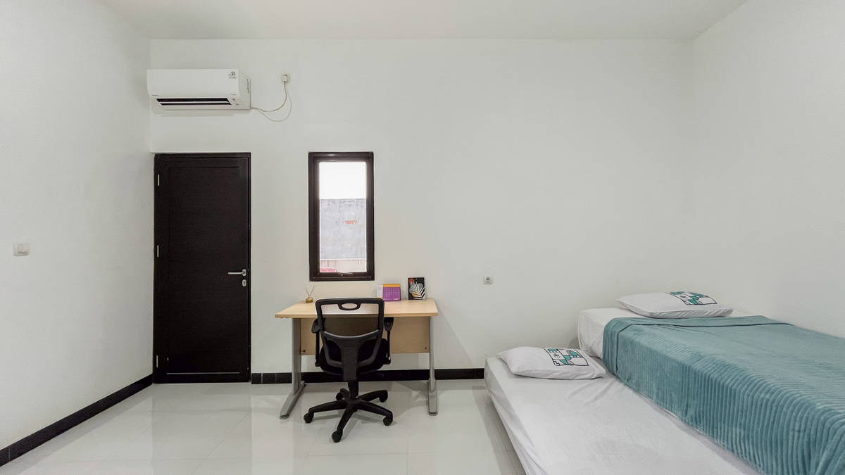 https://images.rukita.co/buildings/building/73945fd8-fa3.jpg