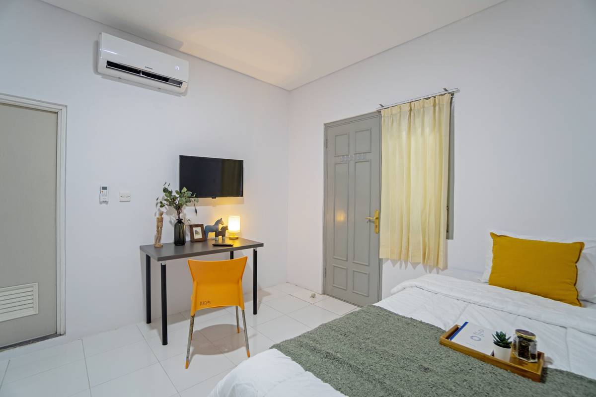 https://images.rukita.co/buildings/building/743c213c-bdb.jpg