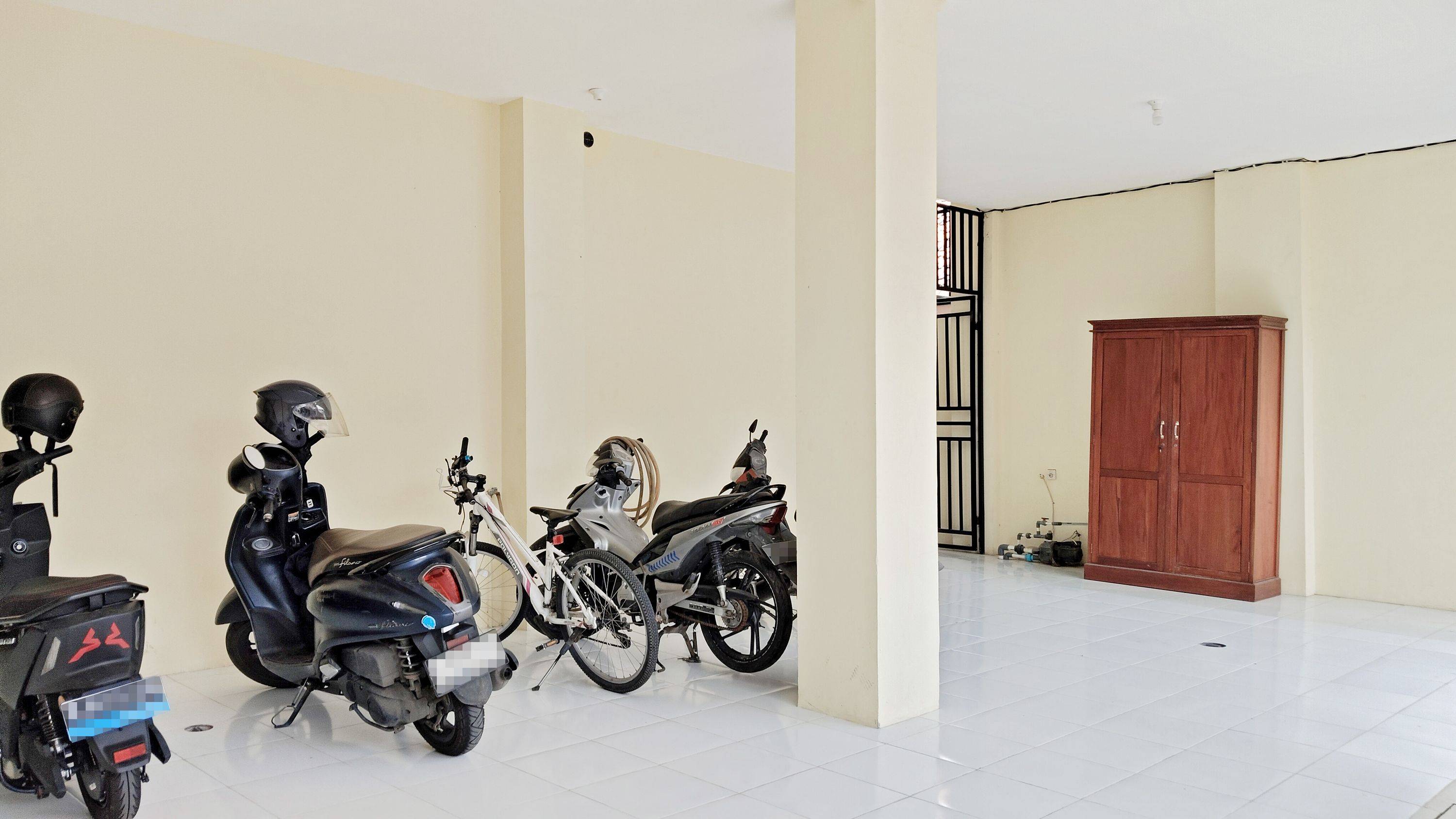 Foto Rukita Unit HP Kost Gading Serpong