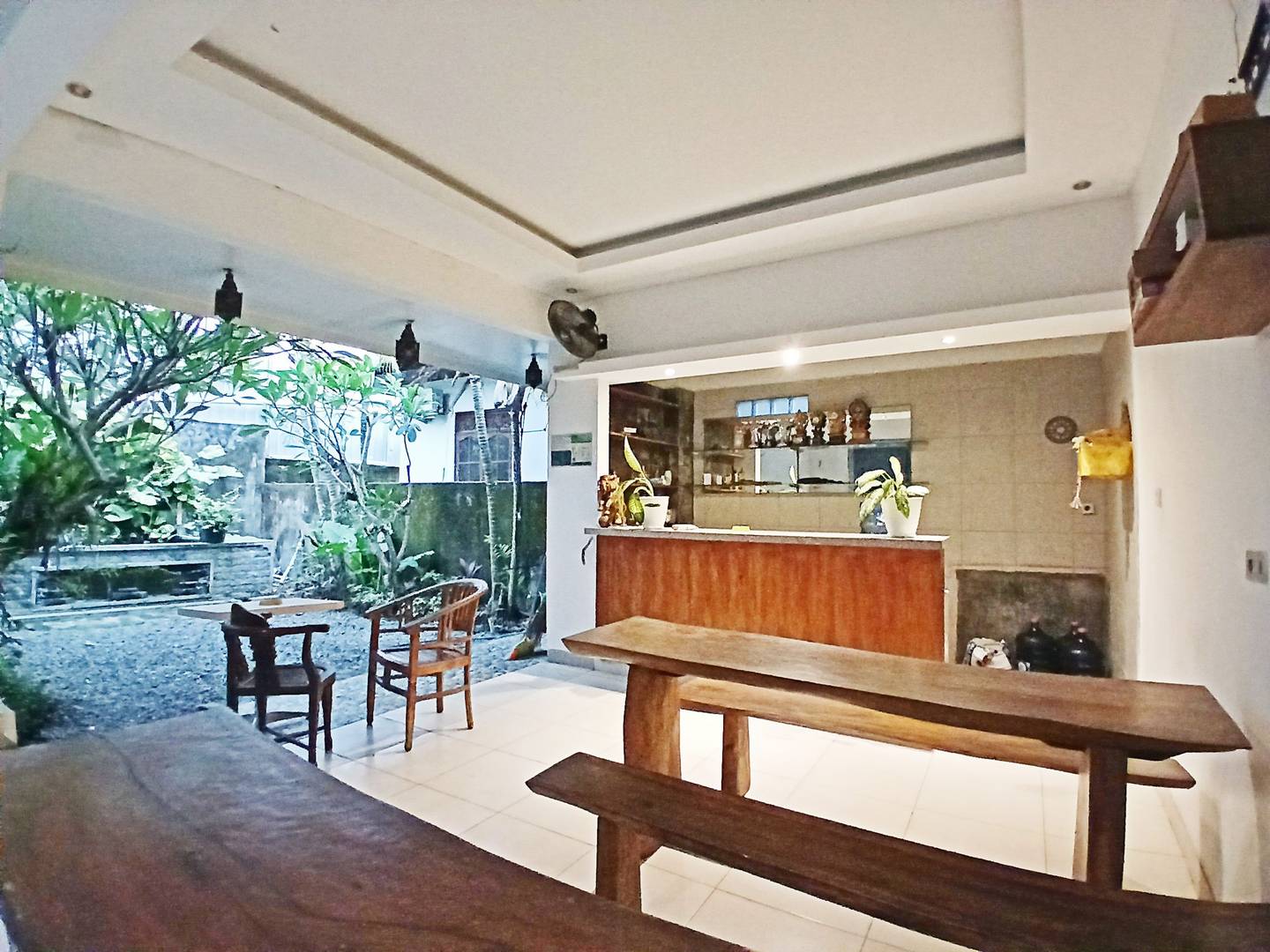 Foto Rukita Unit Saren Guesthouse Canggu Bali