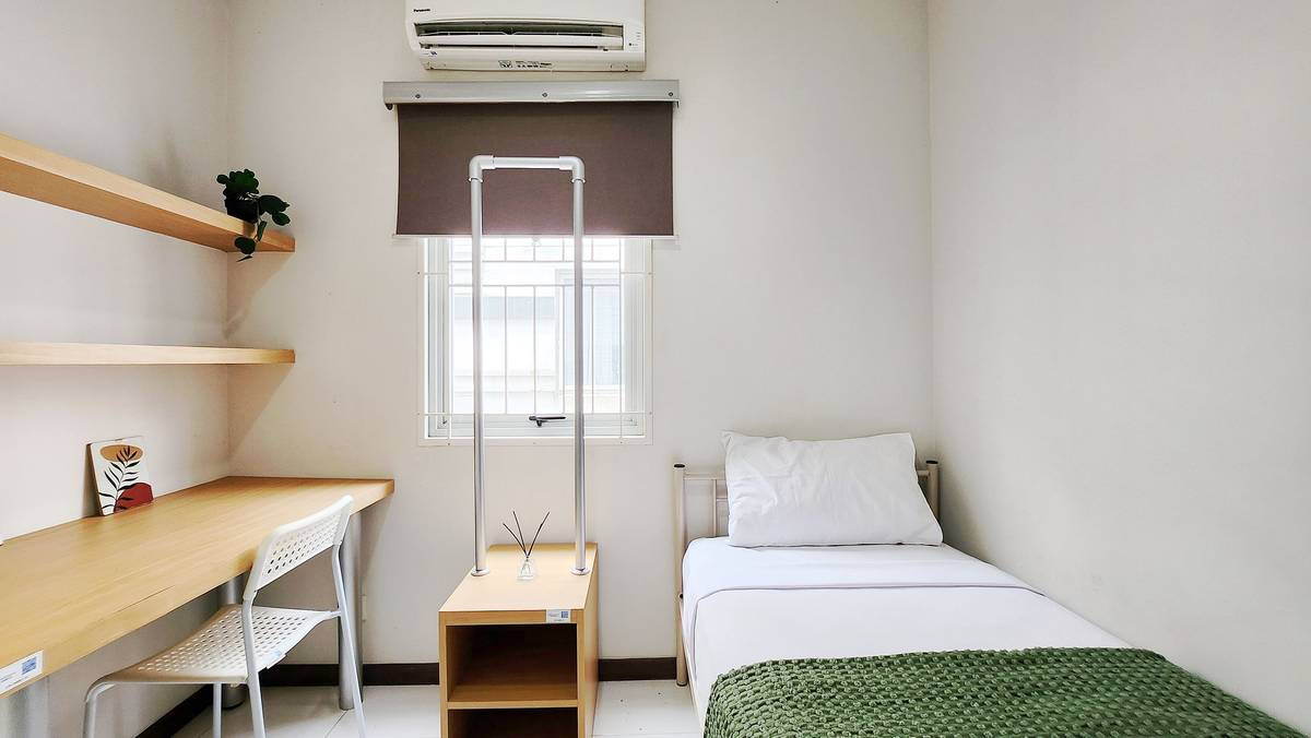 https://images.rukita.co/buildings/building/75cbf5e5-eeb.jpg