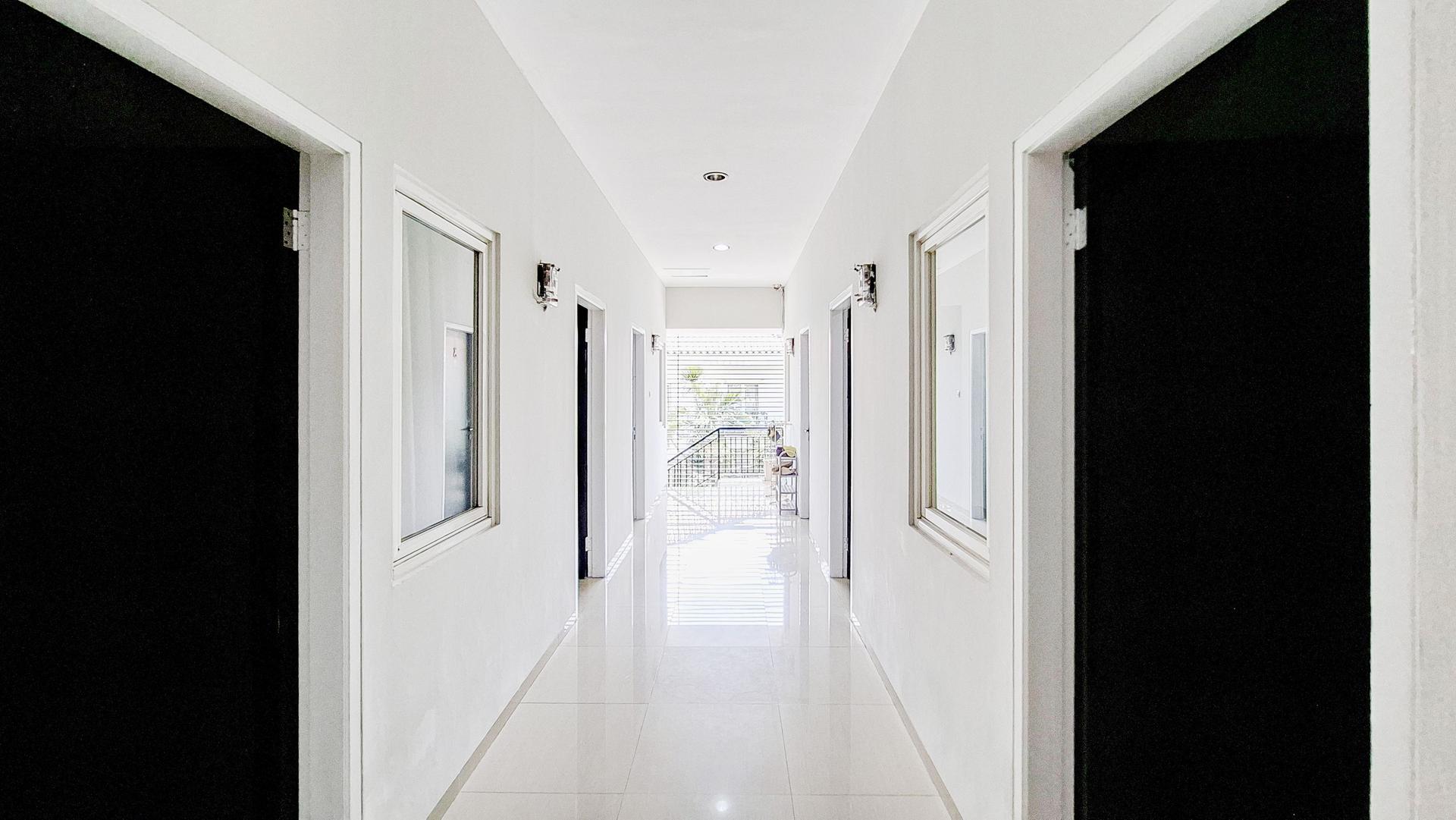 https://images.rukita.co/buildings/building/75d6abea-5095-4303-8fa7-efe06170d272.jpg