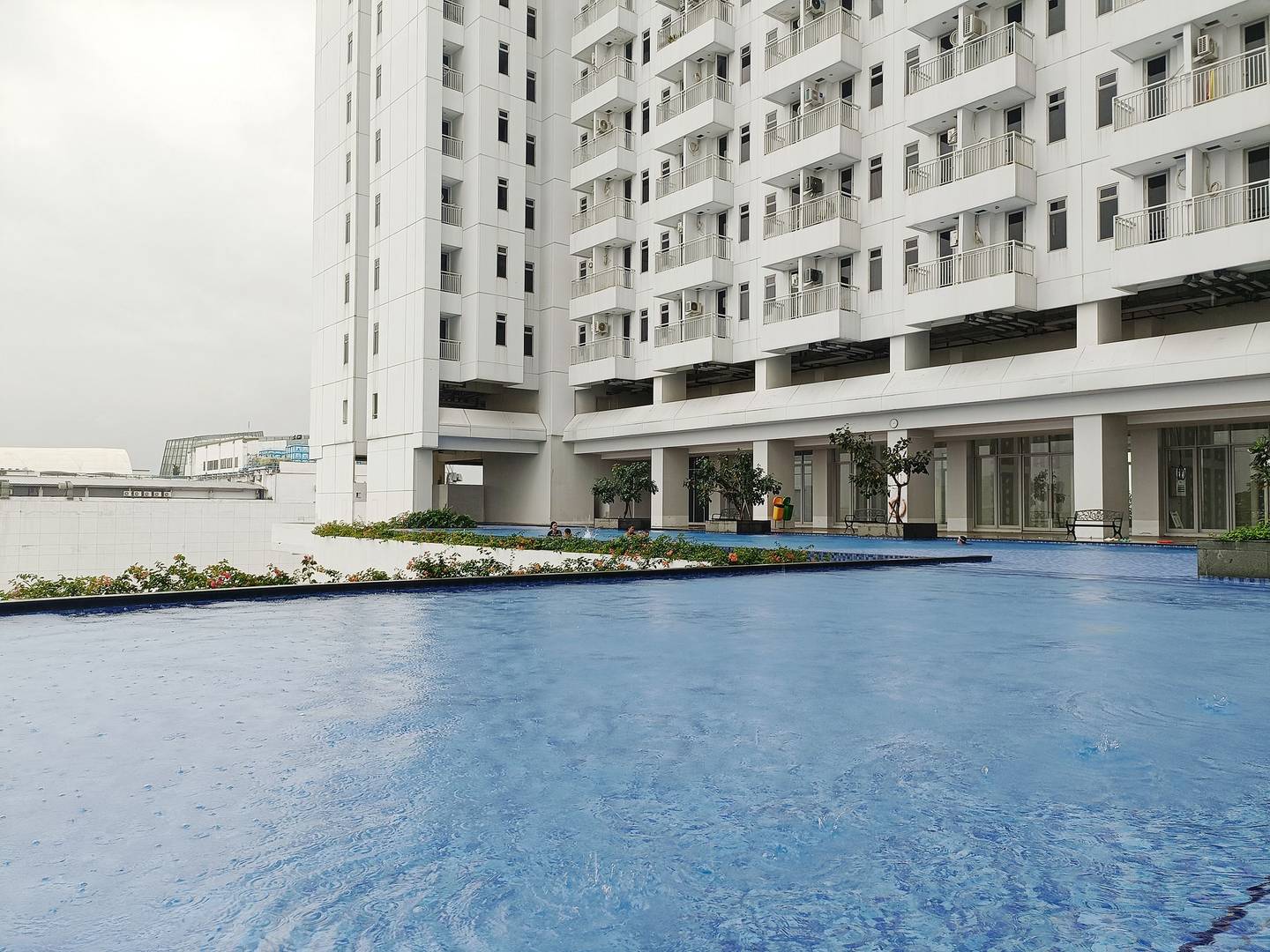 https://images.rukita.co/buildings/building/7732e784-e01.jpg