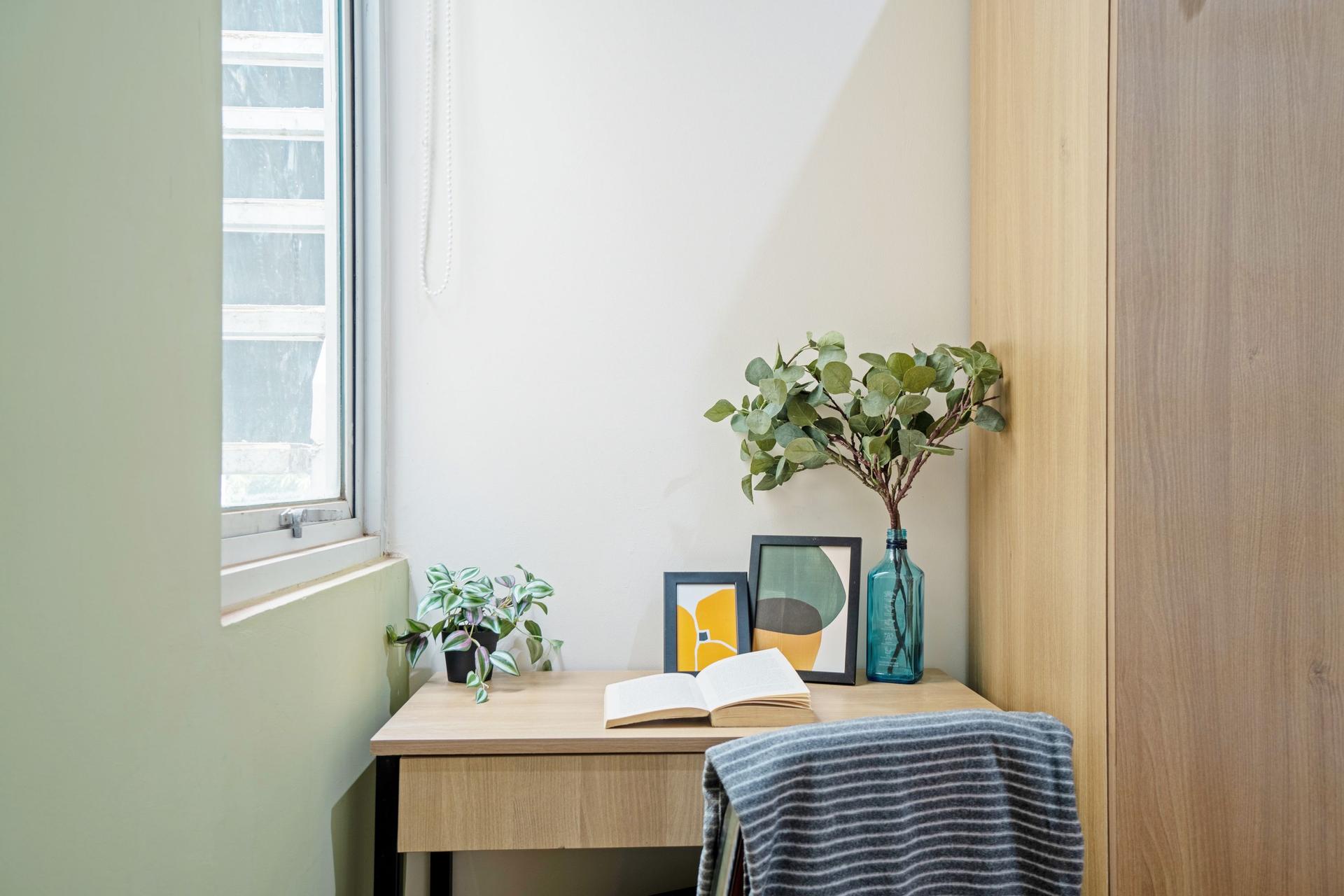 https://images.rukita.co/buildings/building/77d16974-5a7.jpg