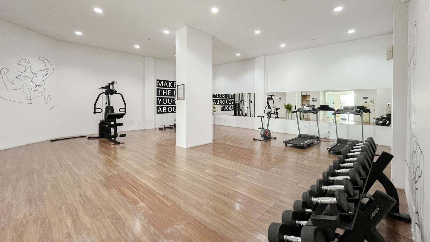 https://images.rukita.co/buildings/building/7820cd17-ec3.jpg