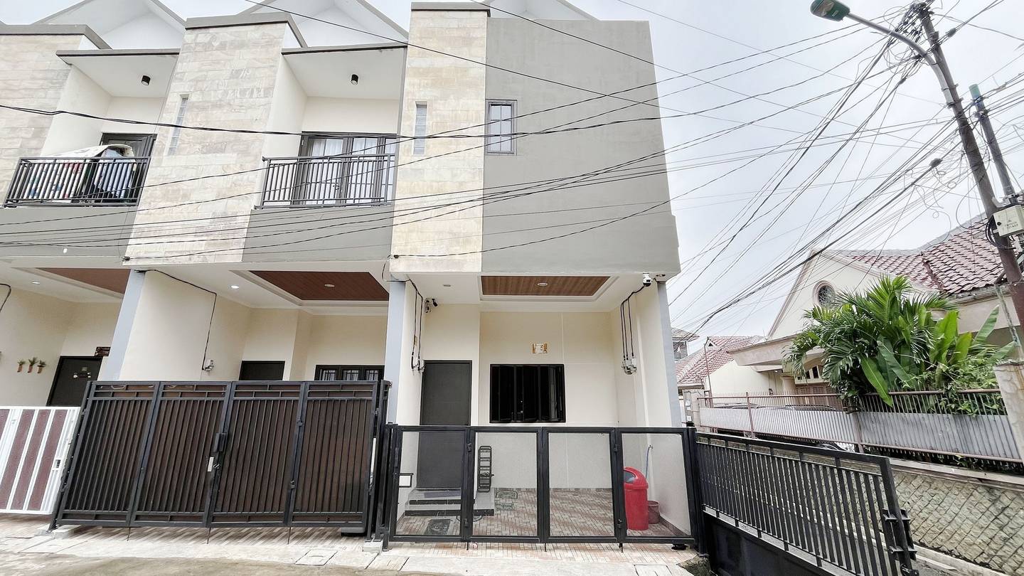https://images.rukita.co/buildings/building/79ec9805-9ec.jpg