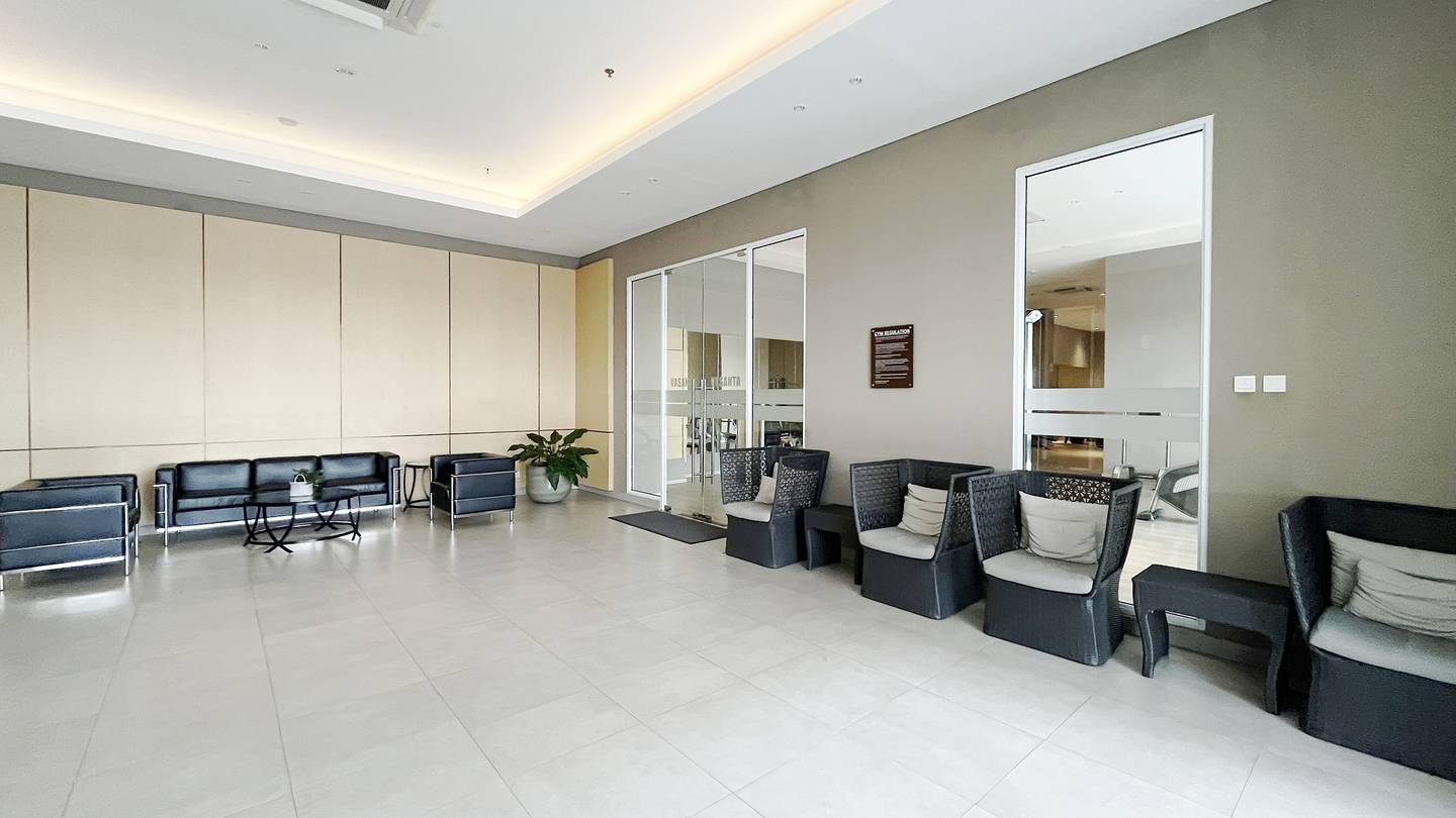 https://images.rukita.co/buildings/building/7a92c267-1fe.jpg