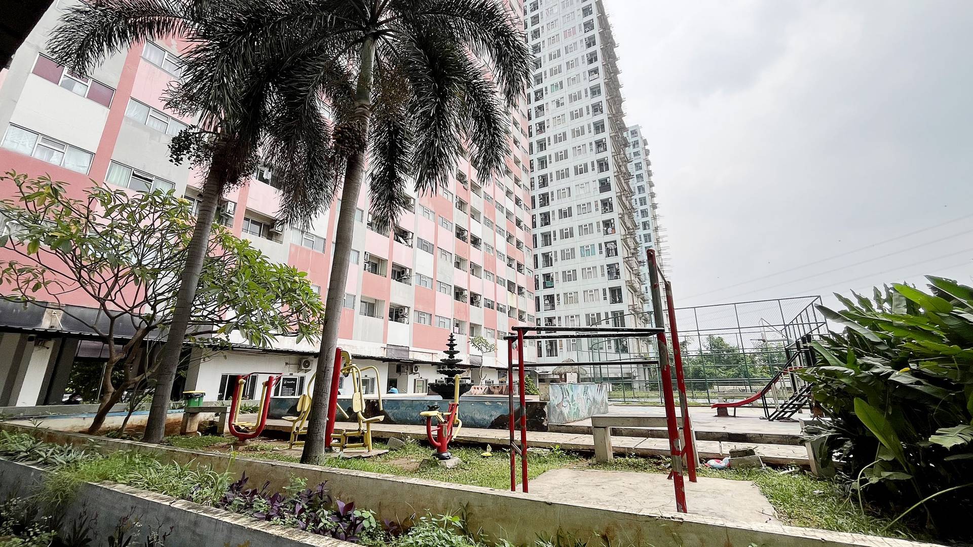 https://images.rukita.co/buildings/building/7ad91aa4-d94a-4fae-ba22-c1223f9141d4.jpg