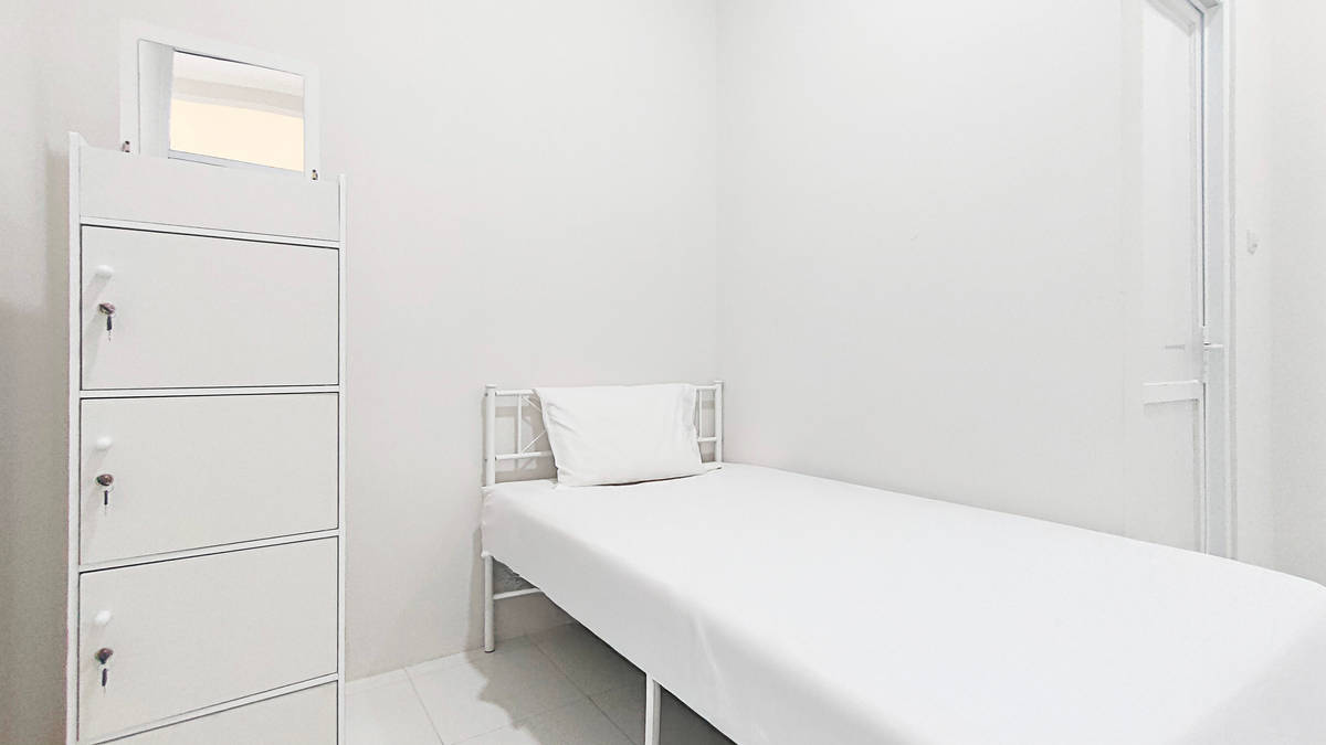 https://images.rukita.co/buildings/building/7b1f2f73-5775-4249-a0e8-06183b32ace6.jpg