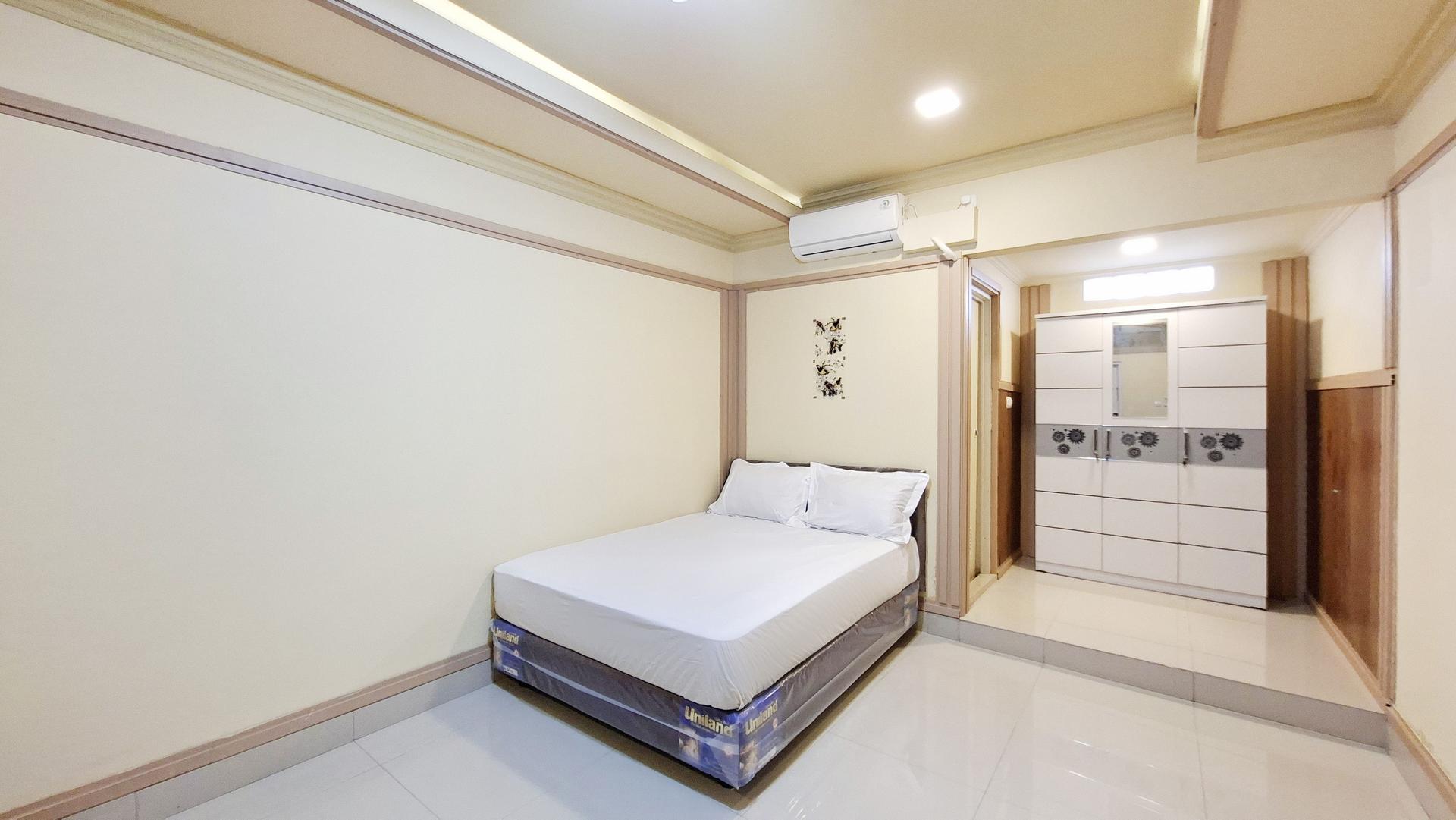 https://images.rukita.co/buildings/building/7badca59-3b01-4666-be98-34969dd24191.jpg