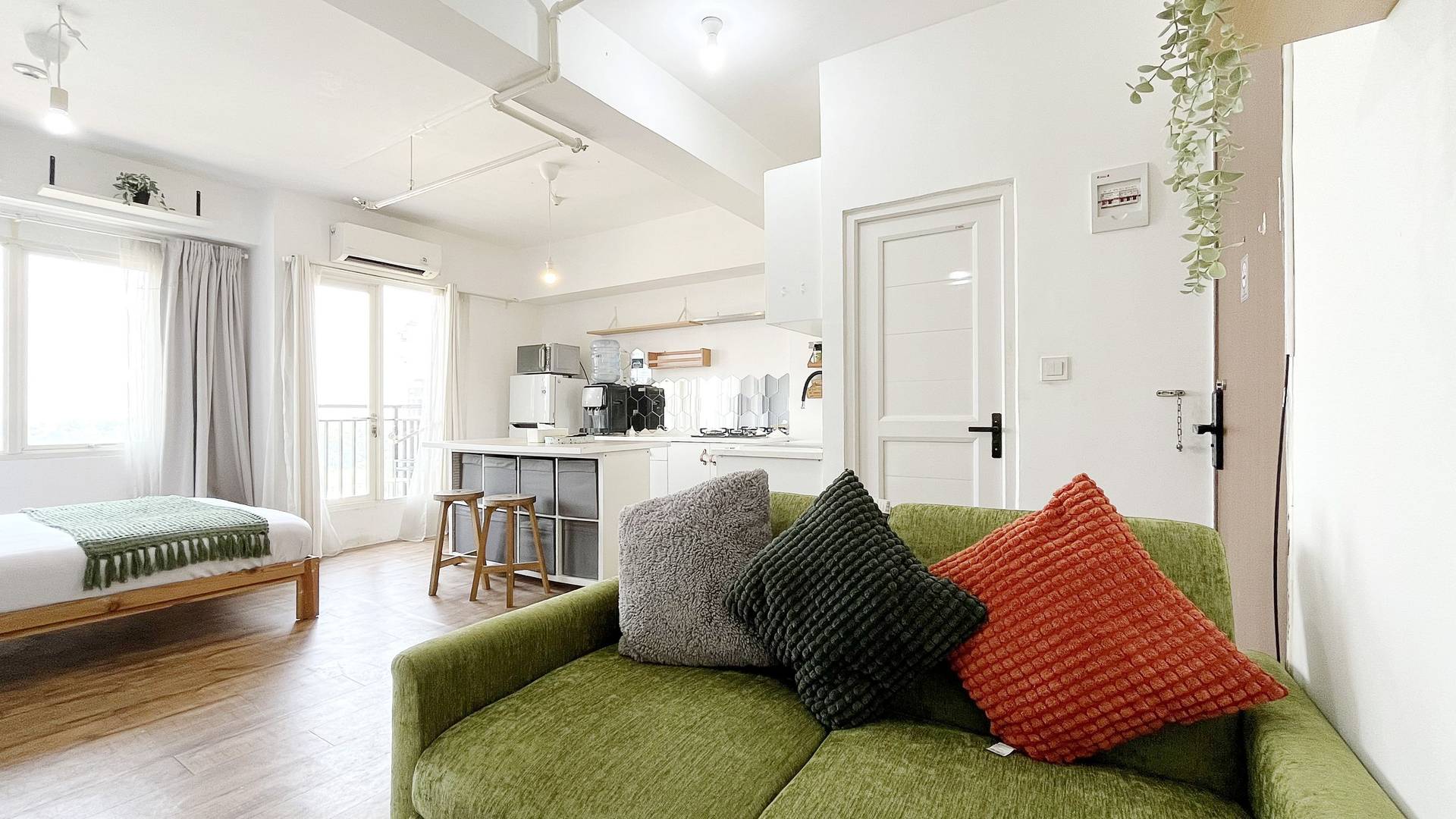 https://images.rukita.co/buildings/building/7cdd5fda-d562-4ed4-8027-4dd7c0935f20.jpg