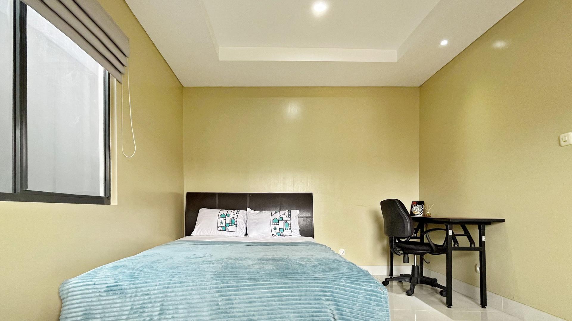 https://images.rukita.co/buildings/building/7d4d2be7-0a0.jpg