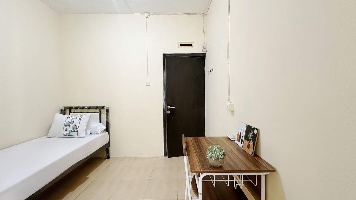 Foto Rukita Unit Glows Coliving Cicadas Bandung