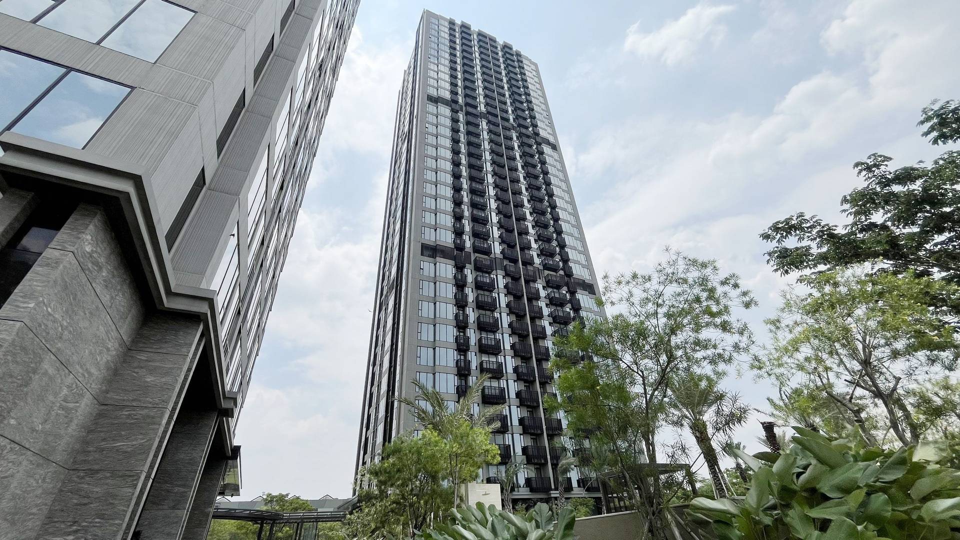 https://images.rukita.co/buildings/building/80ae12b6-4ab.jpg