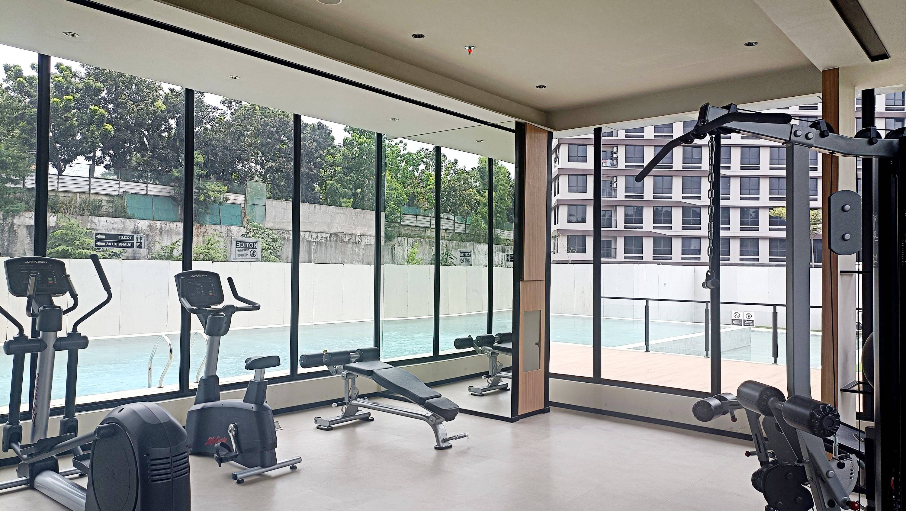 Foto Rukita Unit Apartemen The Parc Southcity - Studio Pool View #1