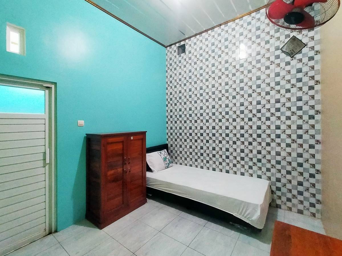 Foto Rukita Unit Wisma Hana Rose Kost Unnes Semarang