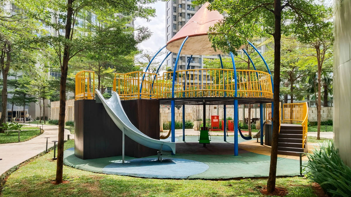 https://images.rukita.co/buildings/building/8226f4b2-e92.jpg