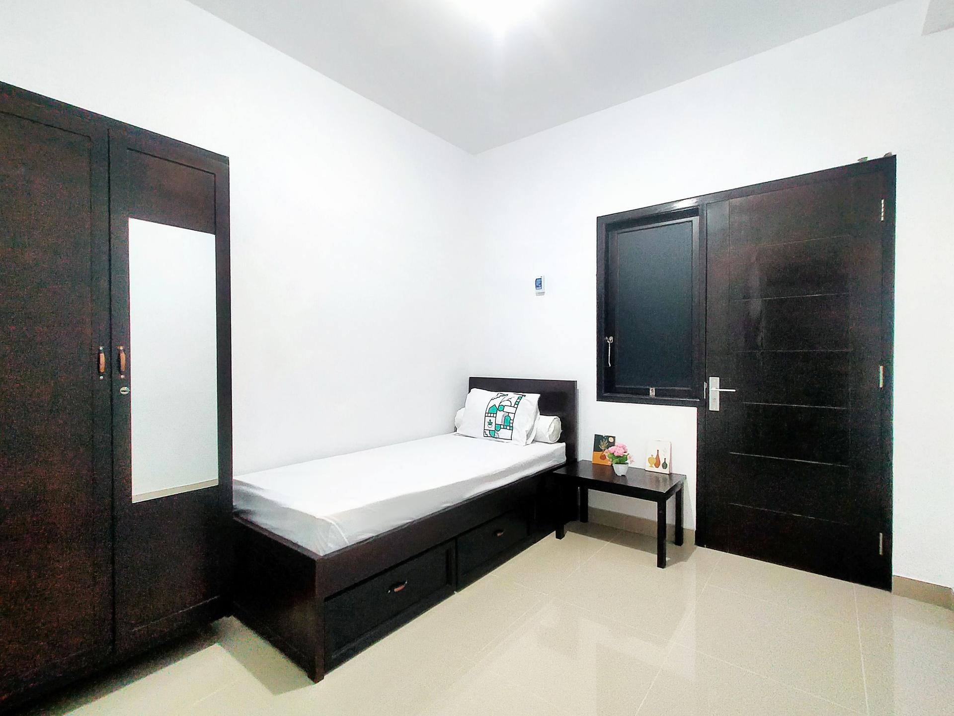 https://images.rukita.co/buildings/building/8309a9d7-3088-4d01-b5b0-acce6c4aaa83.jpg