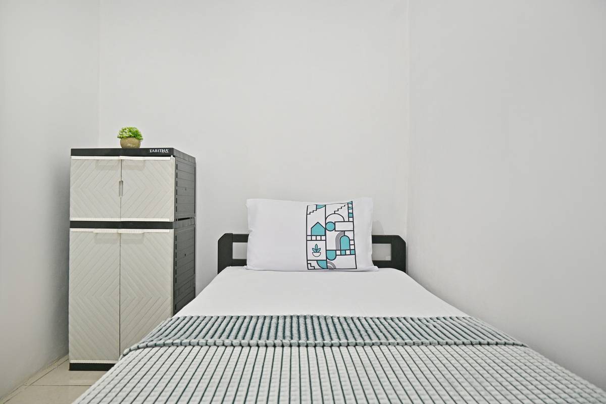 https://images.rukita.co/buildings/building/84135ada-0ac.jpg