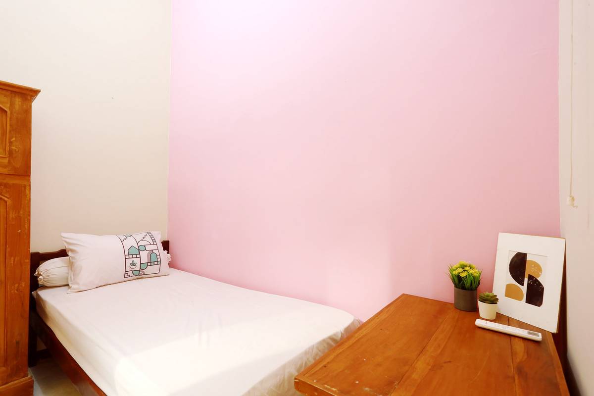 Foto Rukita Unit Lady Residence Ploso Surabaya