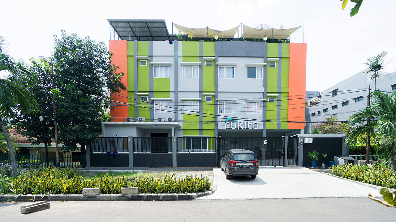 https://images.rukita.co/buildings/building/84af905e-62e8-49ba-ad59-940b379e366b.jpg