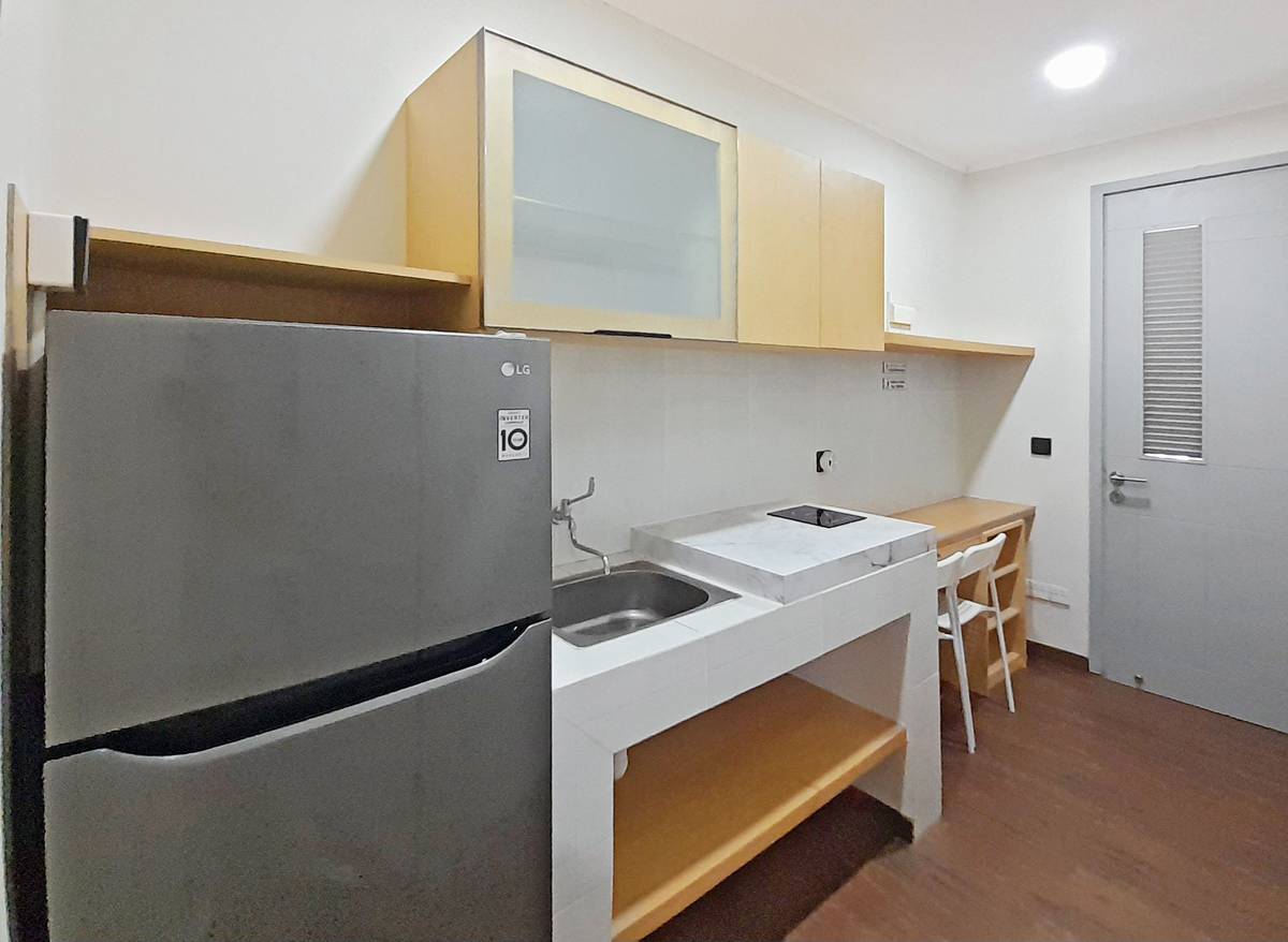 https://images.rukita.co/buildings/building/8743818a-40b.jpg