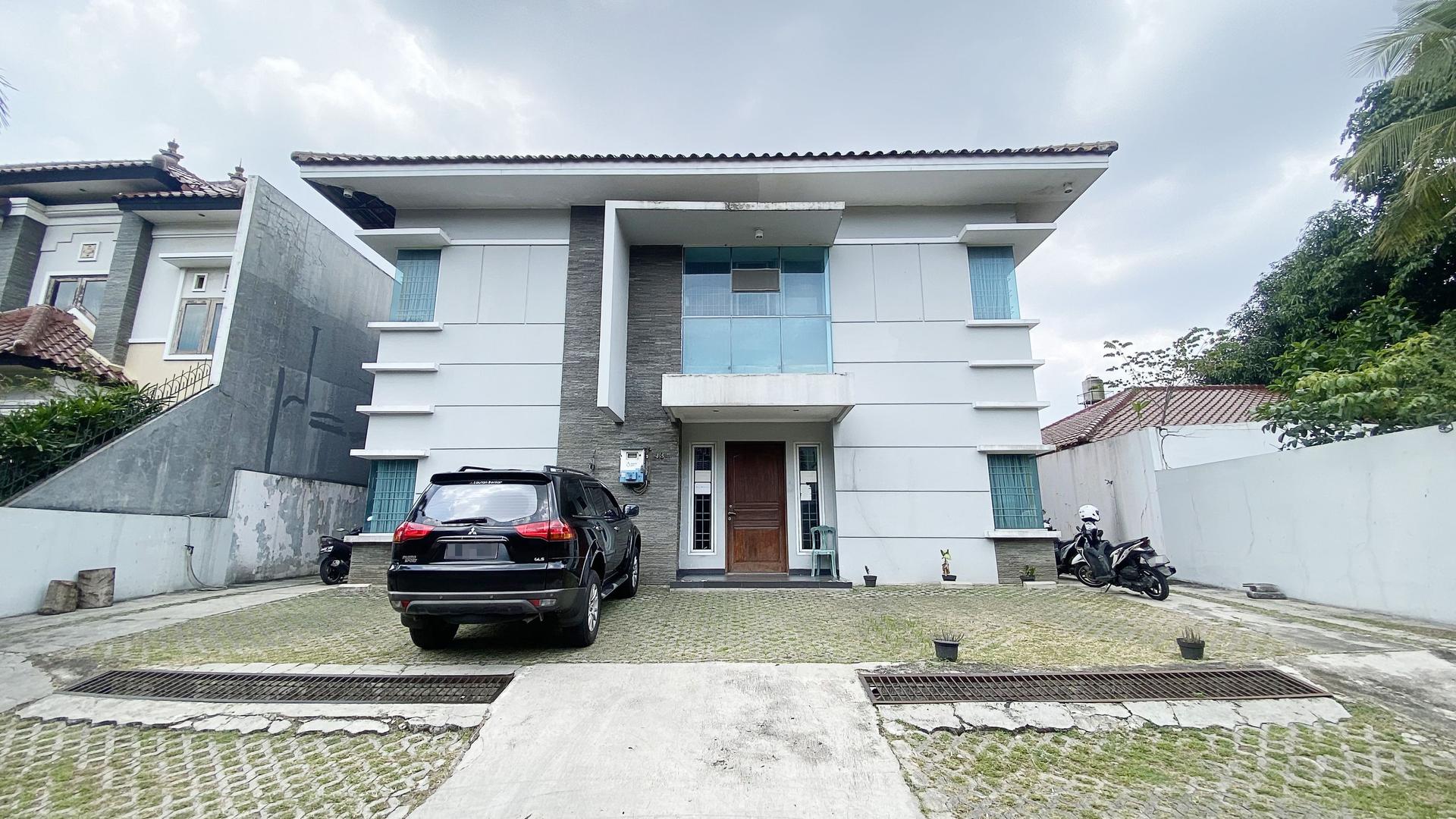 https://images.rukita.co/buildings/building/87ec44fc-0ad4-4006-8b8f-e19e52914592.jpg