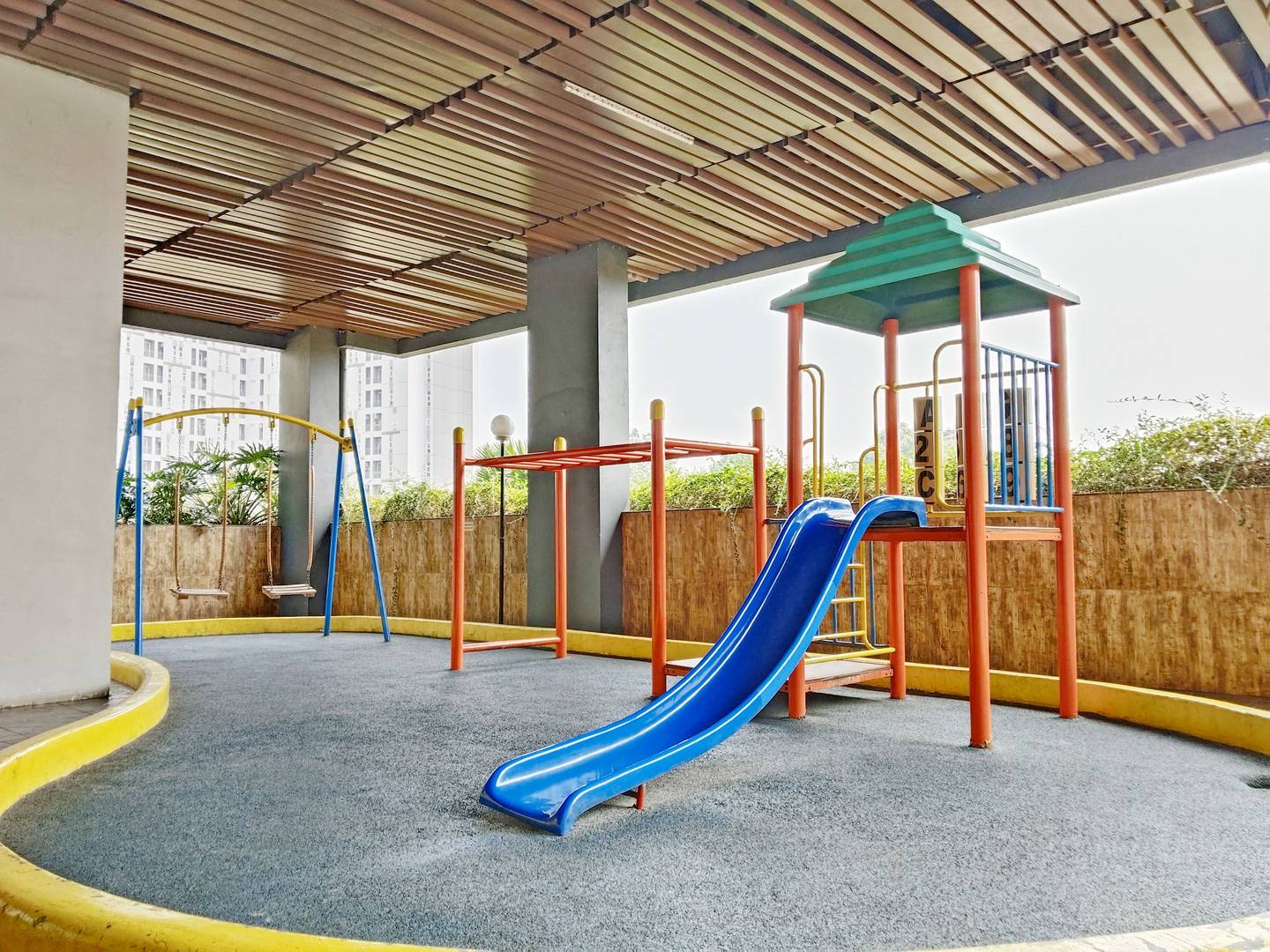 https://images.rukita.co/buildings/building/87ecdac3-da3.jpg
