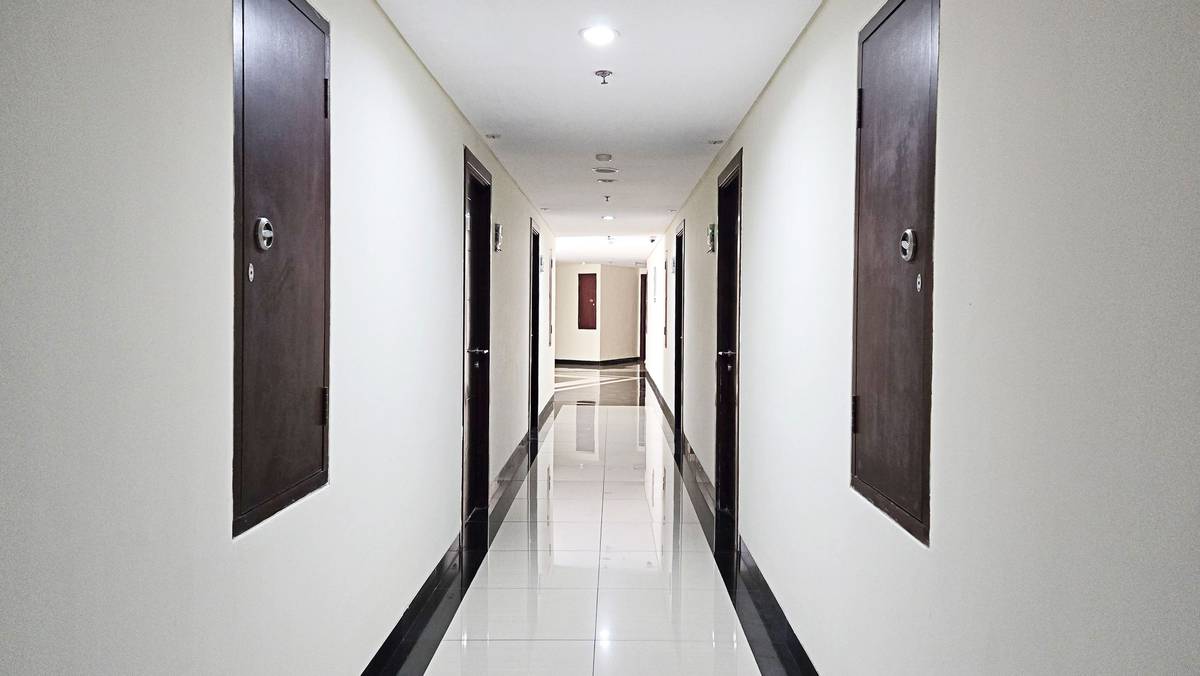 https://images.rukita.co/buildings/building/8937d264-19e.jpg