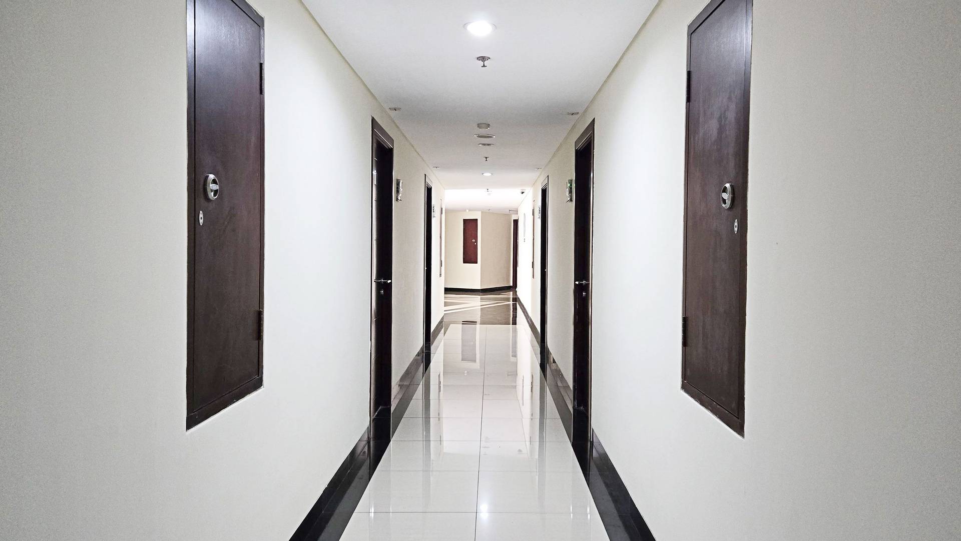 https://images.rukita.co/buildings/building/8937d264-19e.jpg