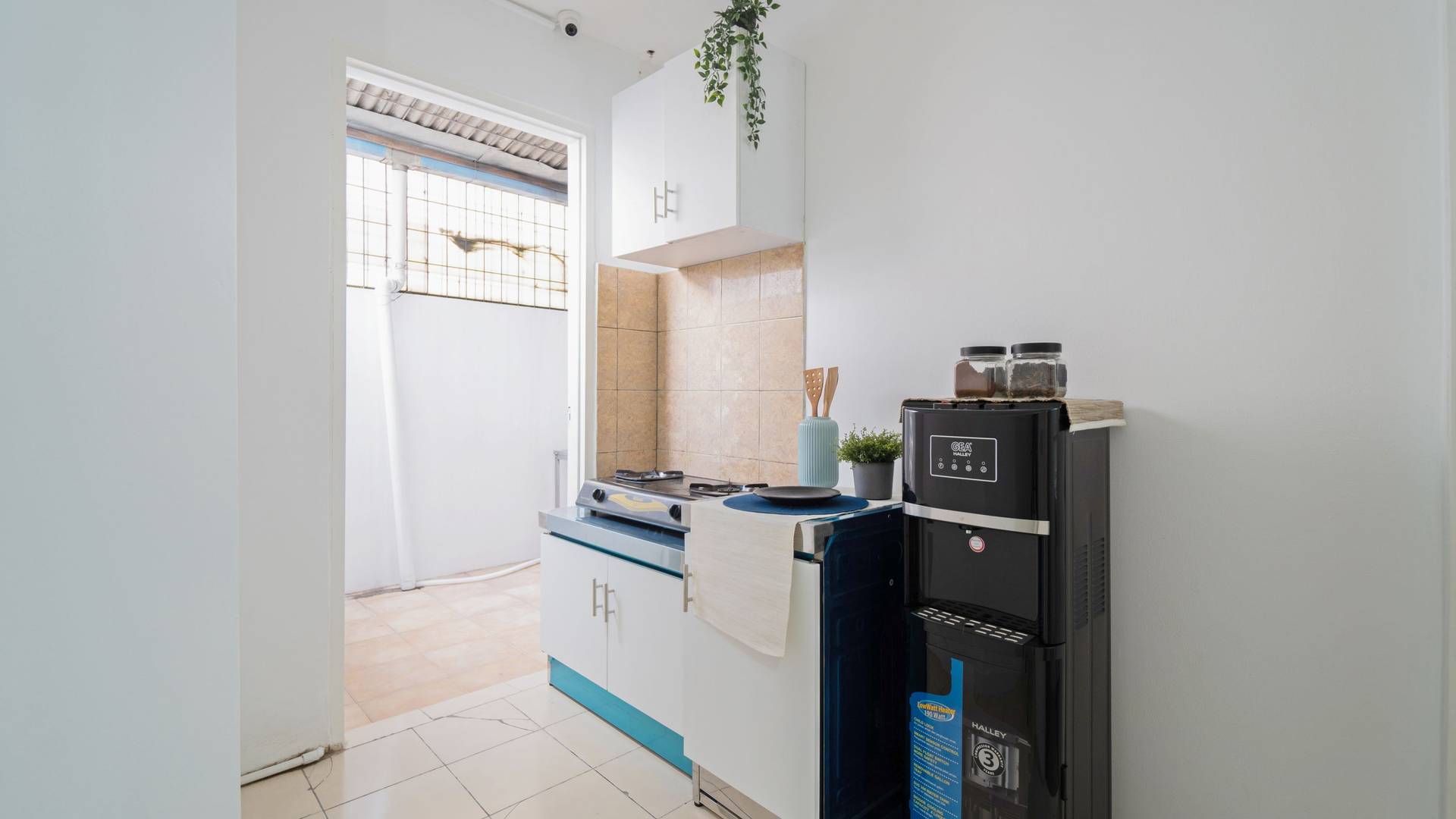 https://images.rukita.co/buildings/building/8950f4a2-15b.jpg