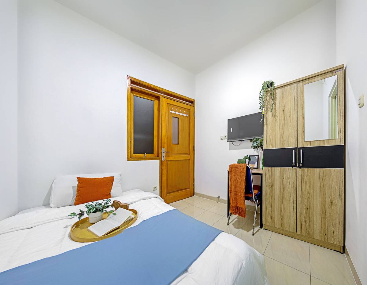 https://images.rukita.co/buildings/building/897dbc26-4fa.jpg