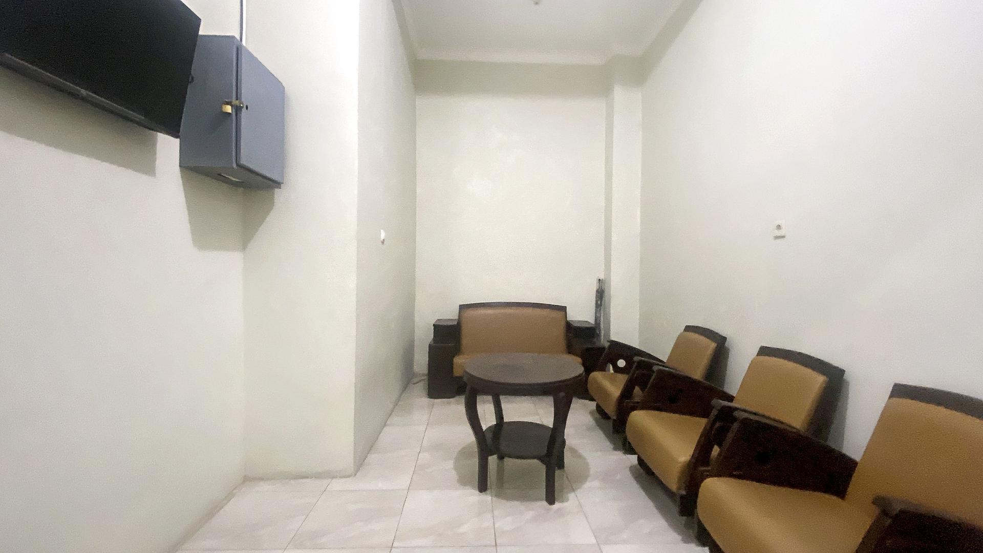https://images.rukita.co/buildings/building/89fe46b4-fadc-41aa-9608-3c047ee2f3dd.jpg
