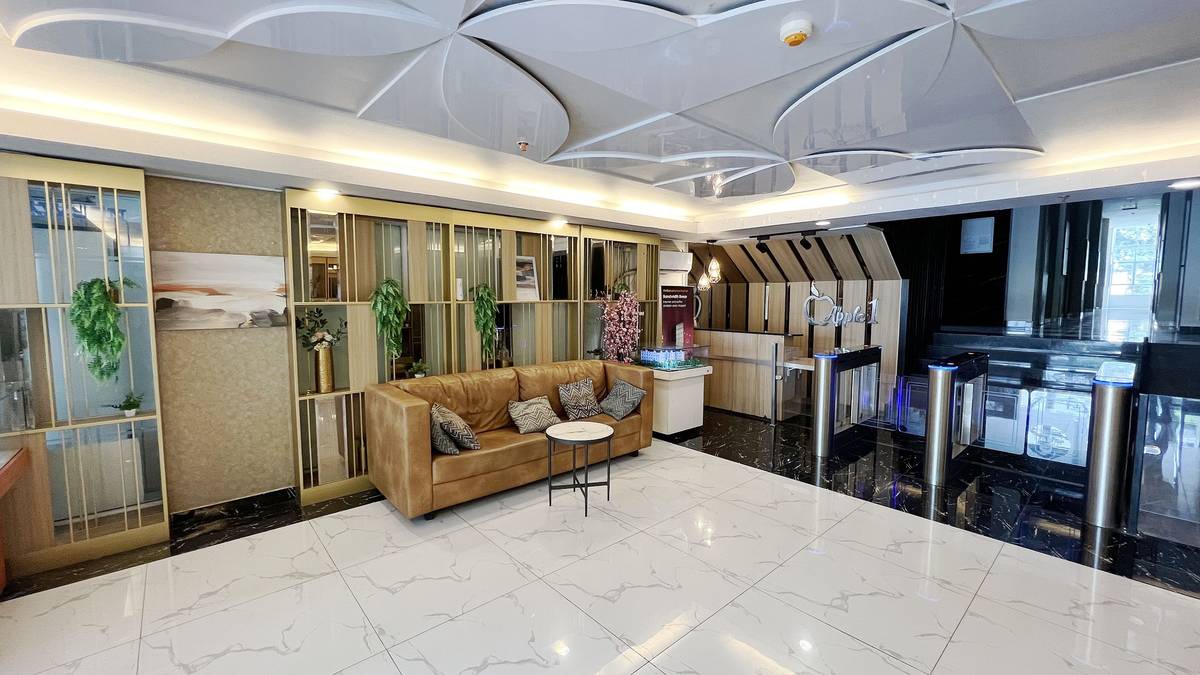 https://images.rukita.co/buildings/building/8a145af7-0ed.jpg
