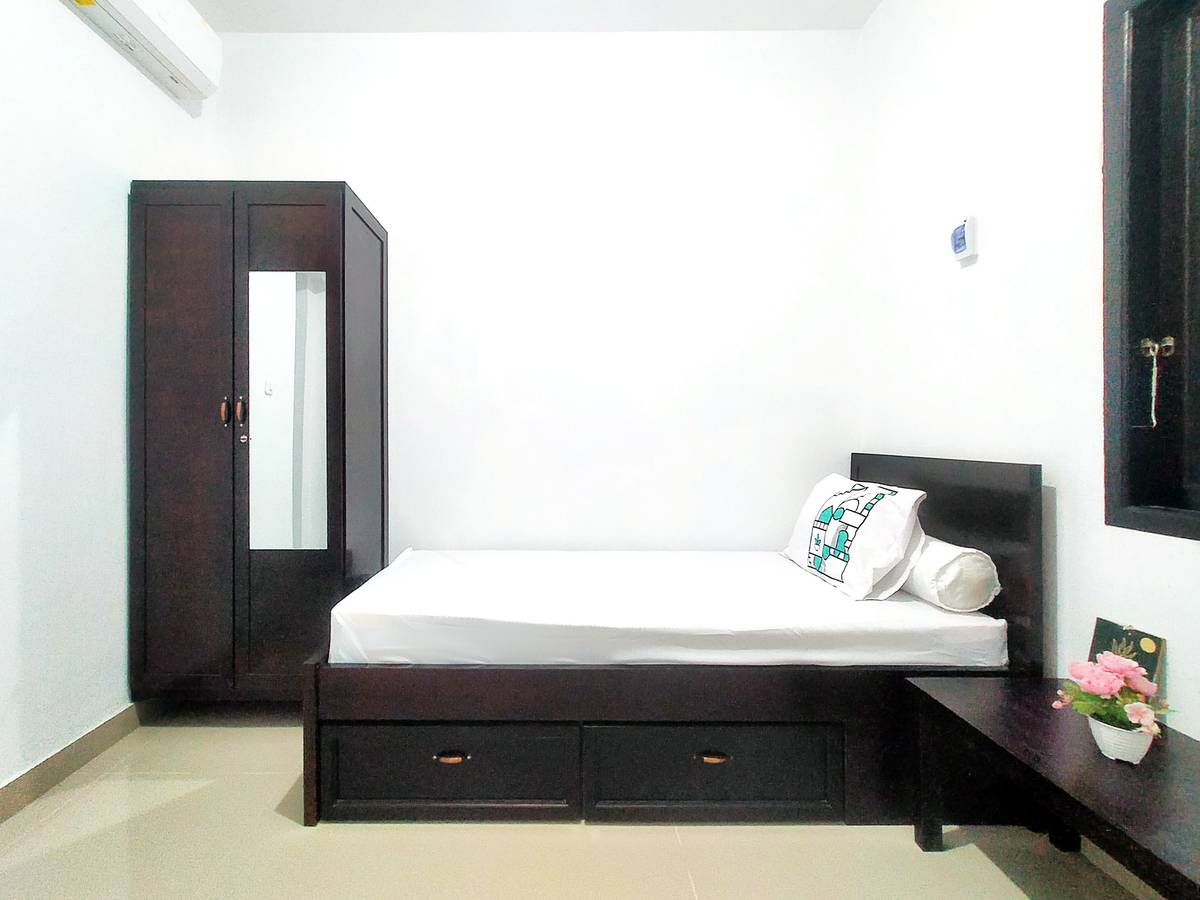 https://images.rukita.co/buildings/building/8aeb141e-7e83-4bf6-a1b5-efcc93683cb8.jpg