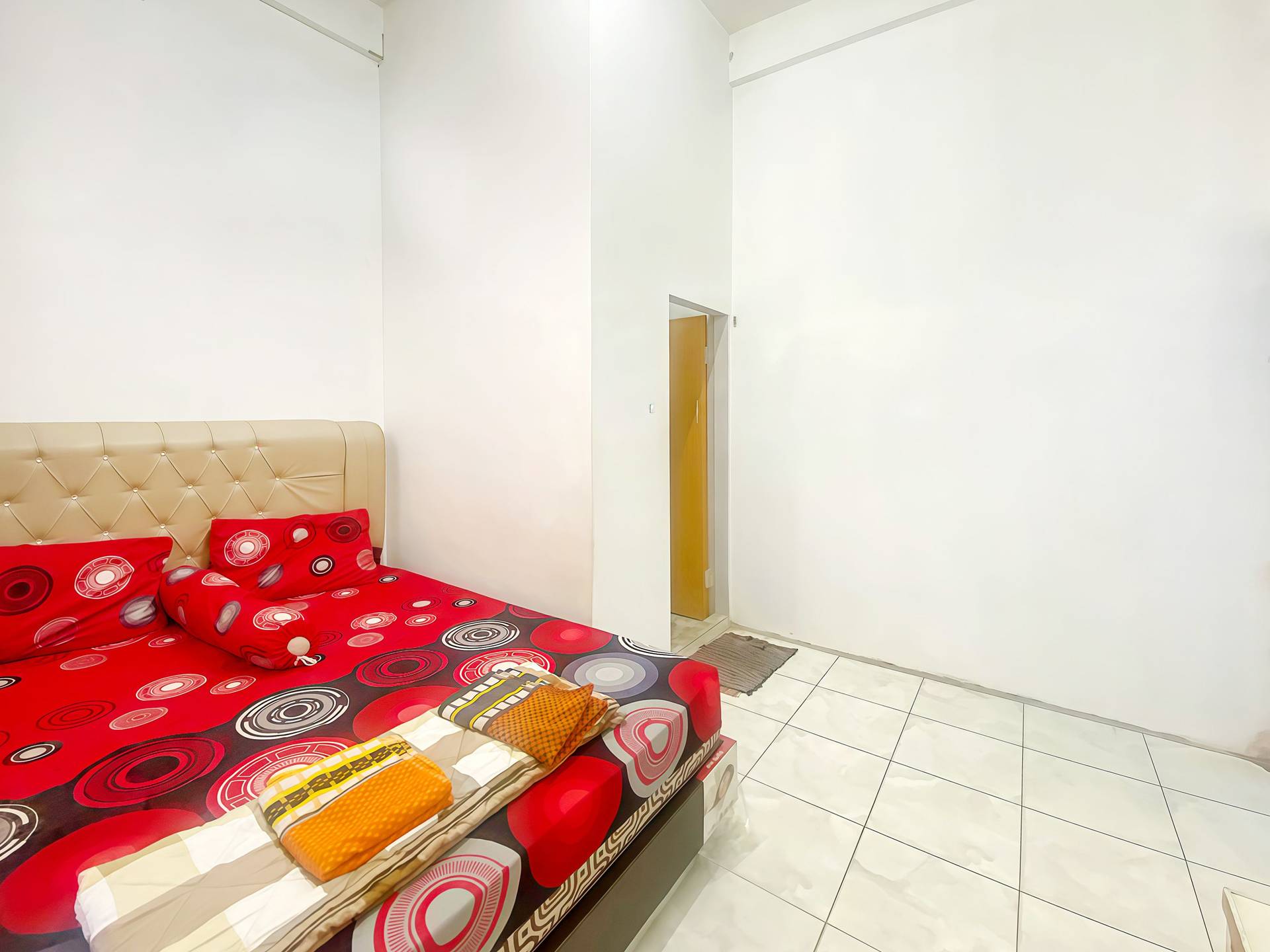 https://images.rukita.co/buildings/building/8c949ea0-0d21-4a36-b4ce-a46e340d55d2.jpg