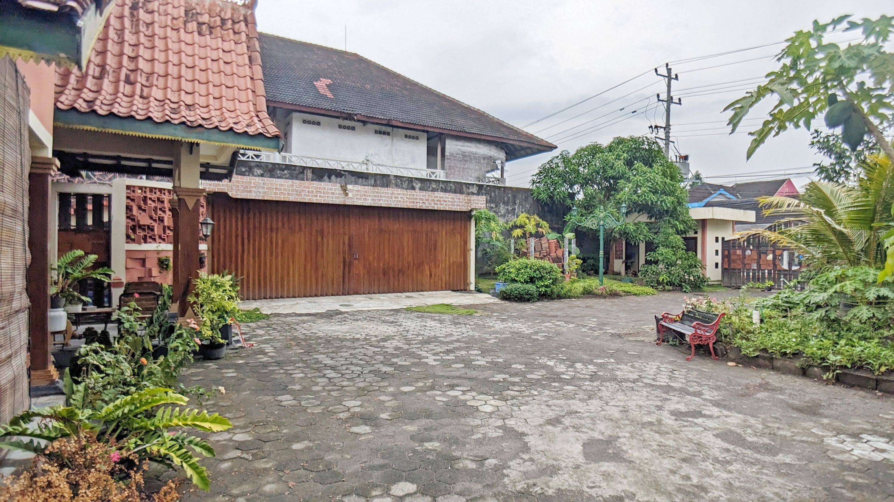 D'Real House Exclusive Caturtunggal Yogyakarta Depok Catur Tunggal