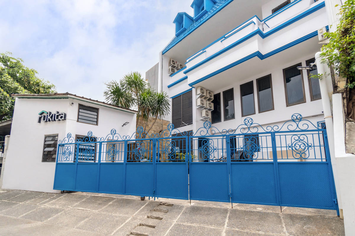 https://images.rukita.co/buildings/building/91a7ca6e-90f.jpg