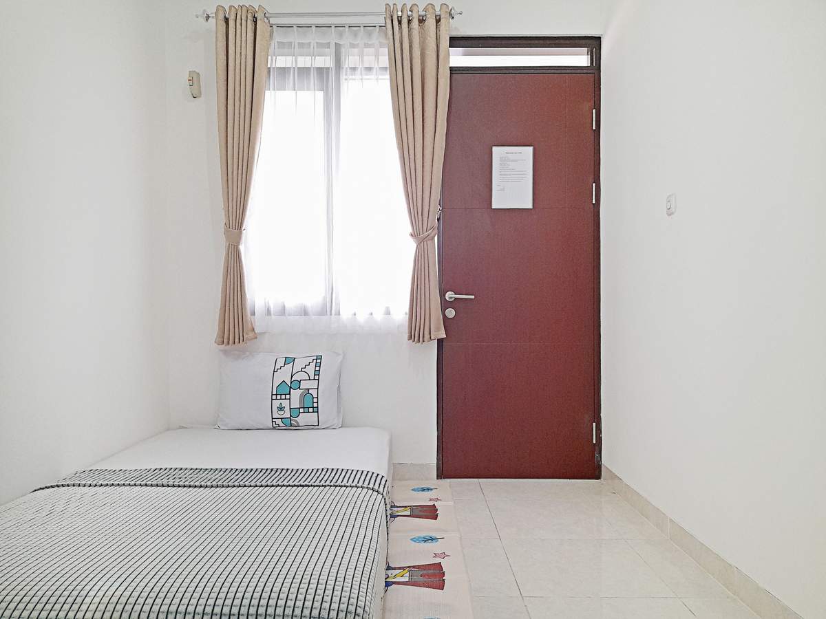 Foto Rukita Unit Trowulan V House Cimahi Bandung