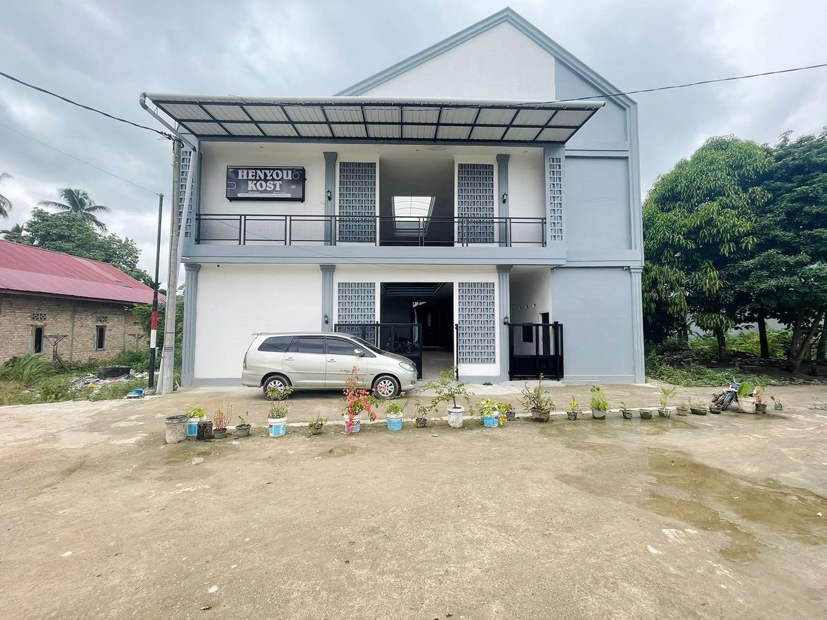 https://images.rukita.co/buildings/building/930fb8e2-41d.jpg