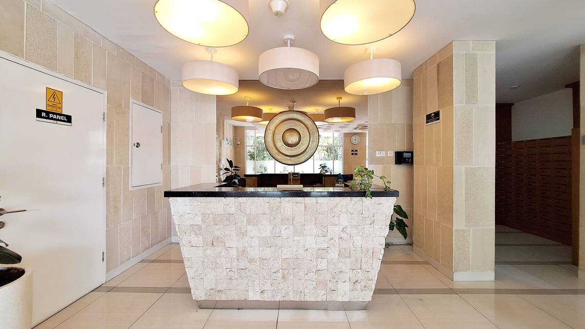https://images.rukita.co/buildings/building/93307526-6be2-4bee-9999-7468d212e3a2.jpg