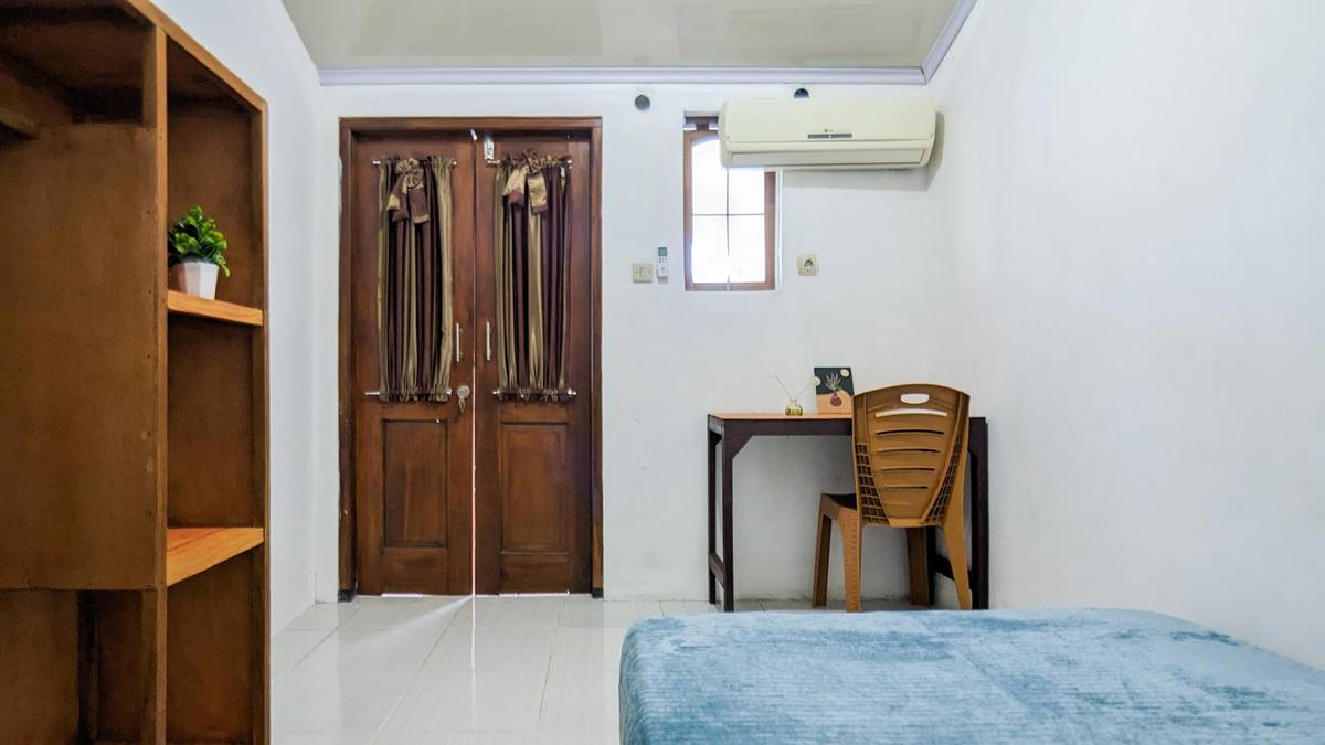 https://images.rukita.co/buildings/building/93b1e7d6-c6a.jpg