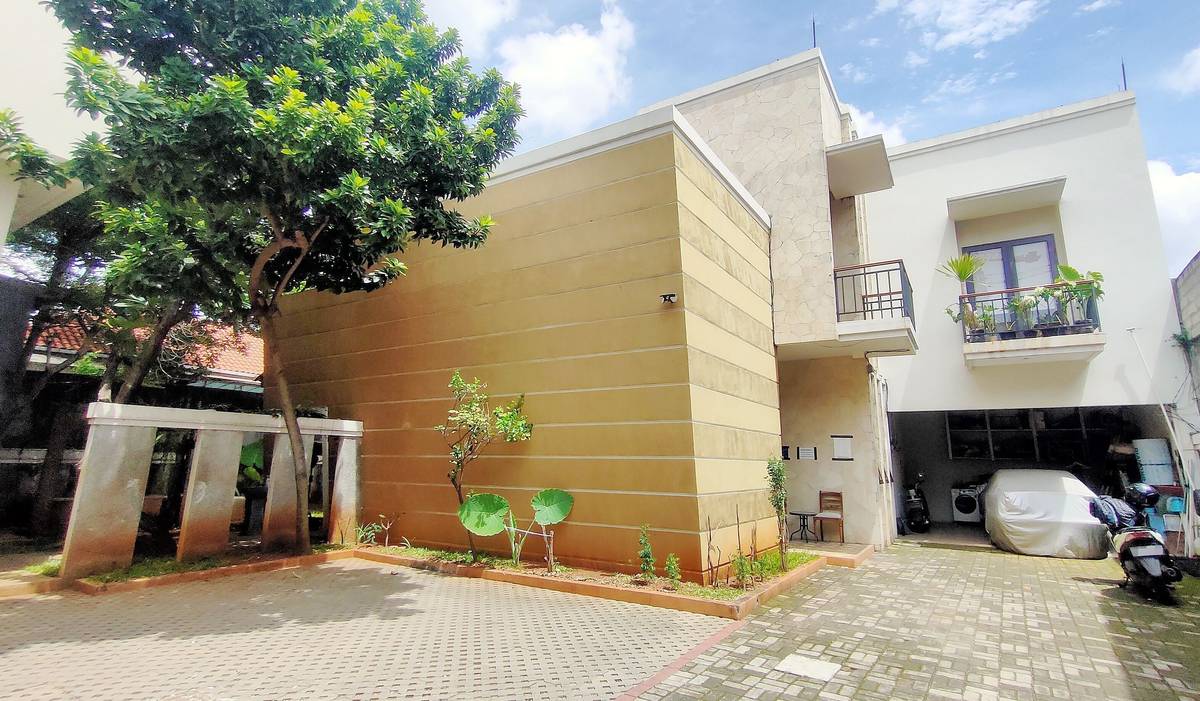 https://images.rukita.co/buildings/building/941e76d4-c6e.jpg