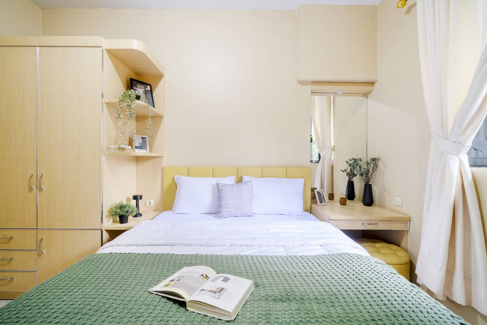 https://images.rukita.co/buildings/building/965d64a1-00d3-4467-8a3a-723ad2efca90.jpg